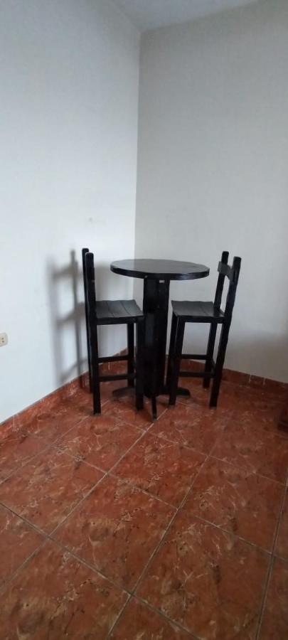 Guest House Tumbes Exteriör bild